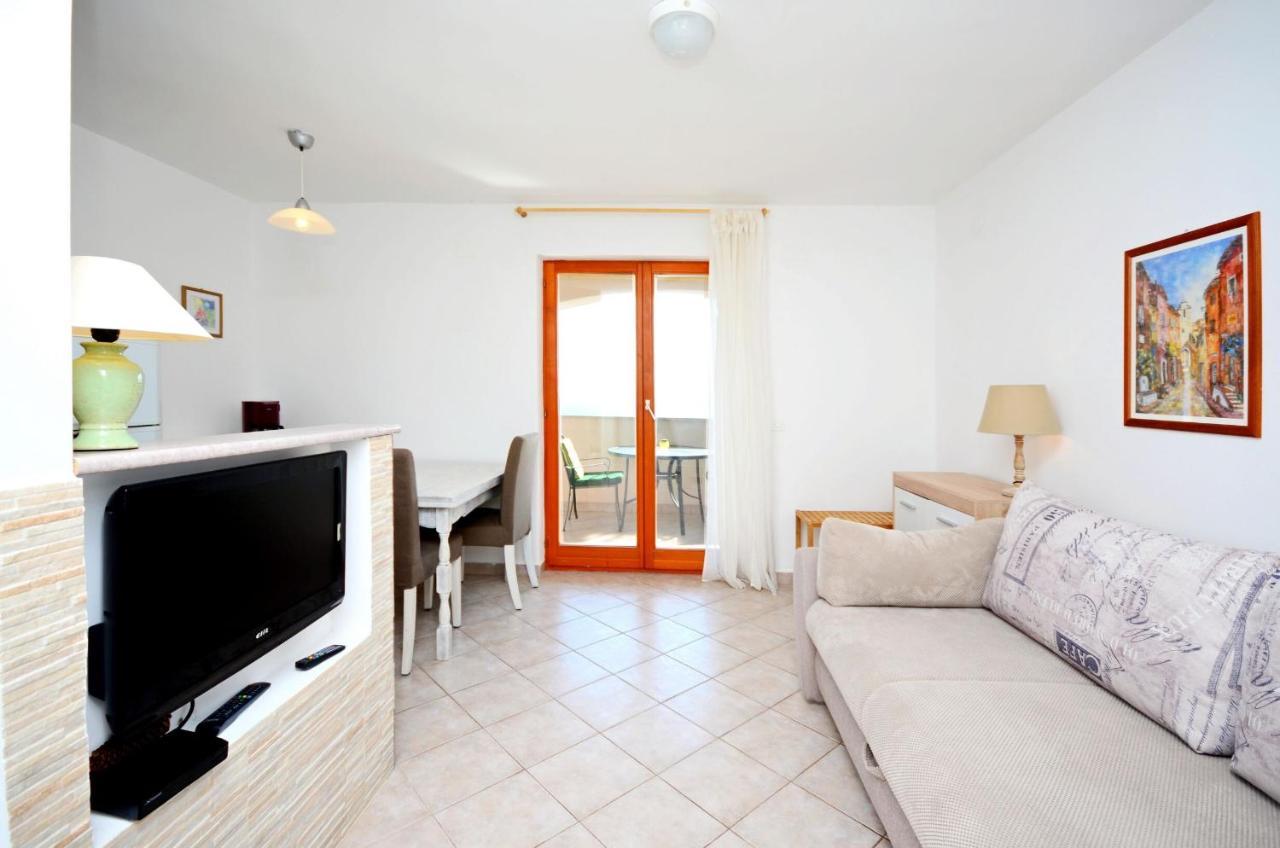 Apartment Andreas Ravni Exterior photo