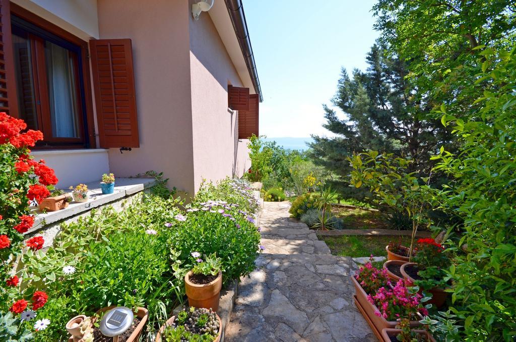 Apartment Andreas Ravni Exterior photo